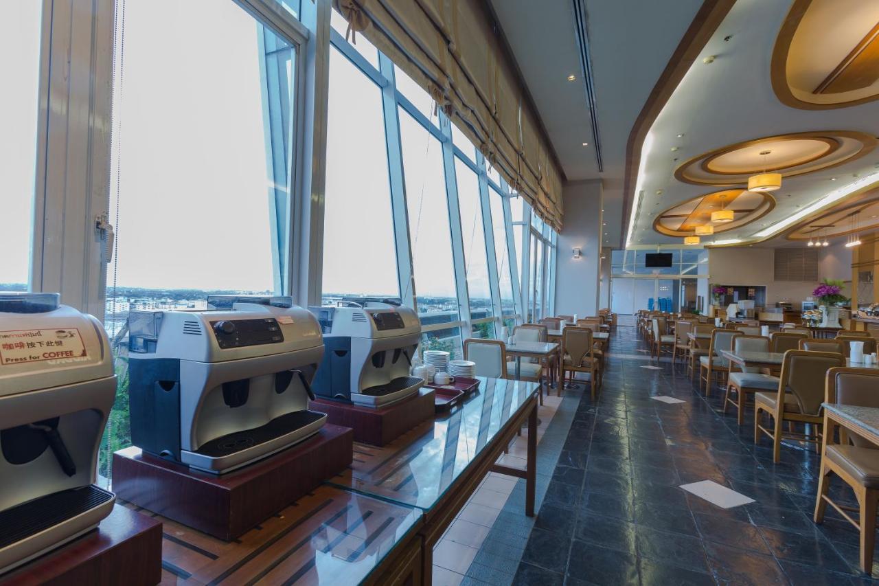 Airport Hotel