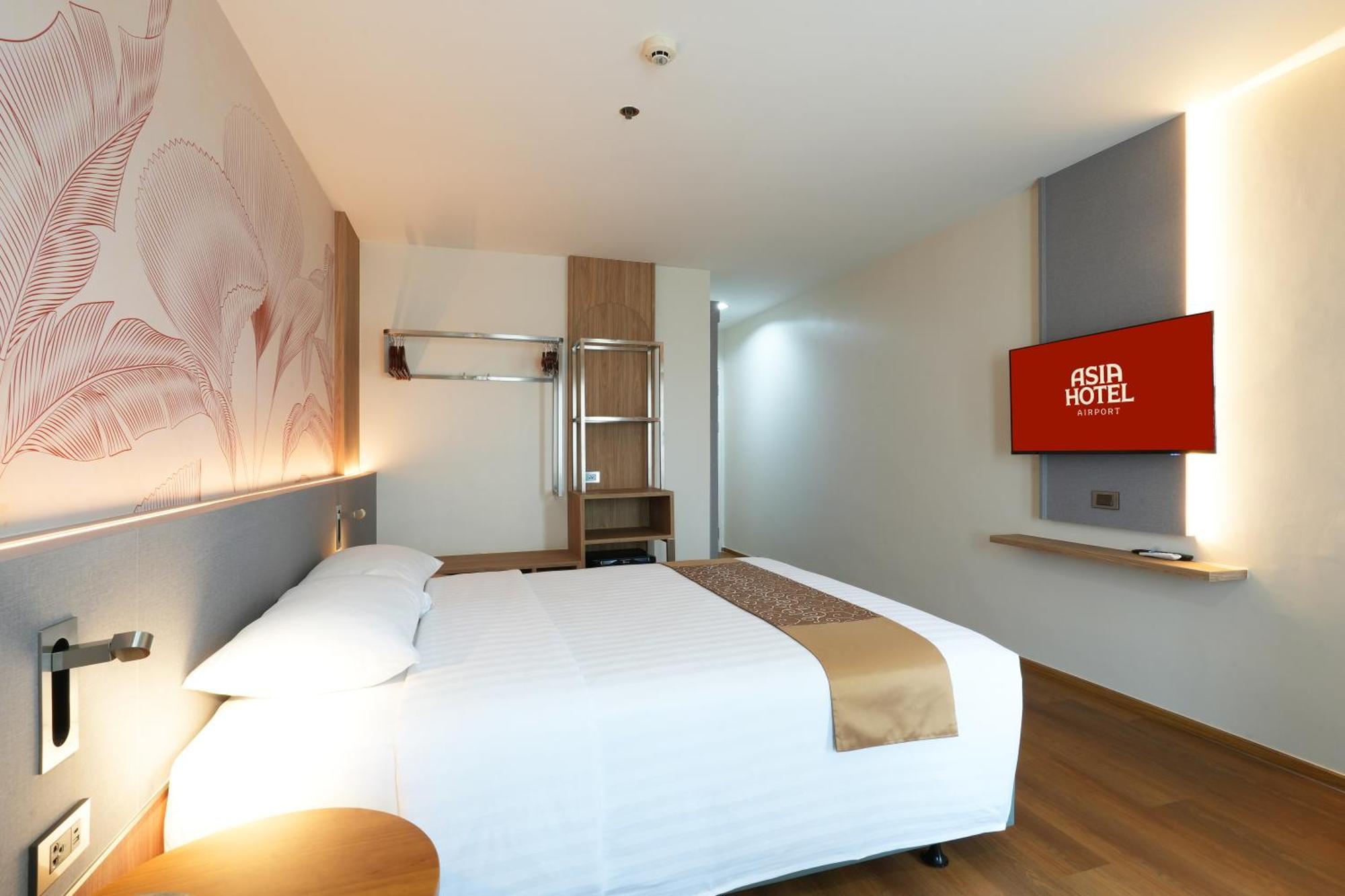 Airport Hotel